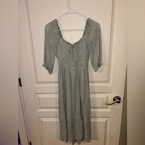 Women’s small flowy dress.